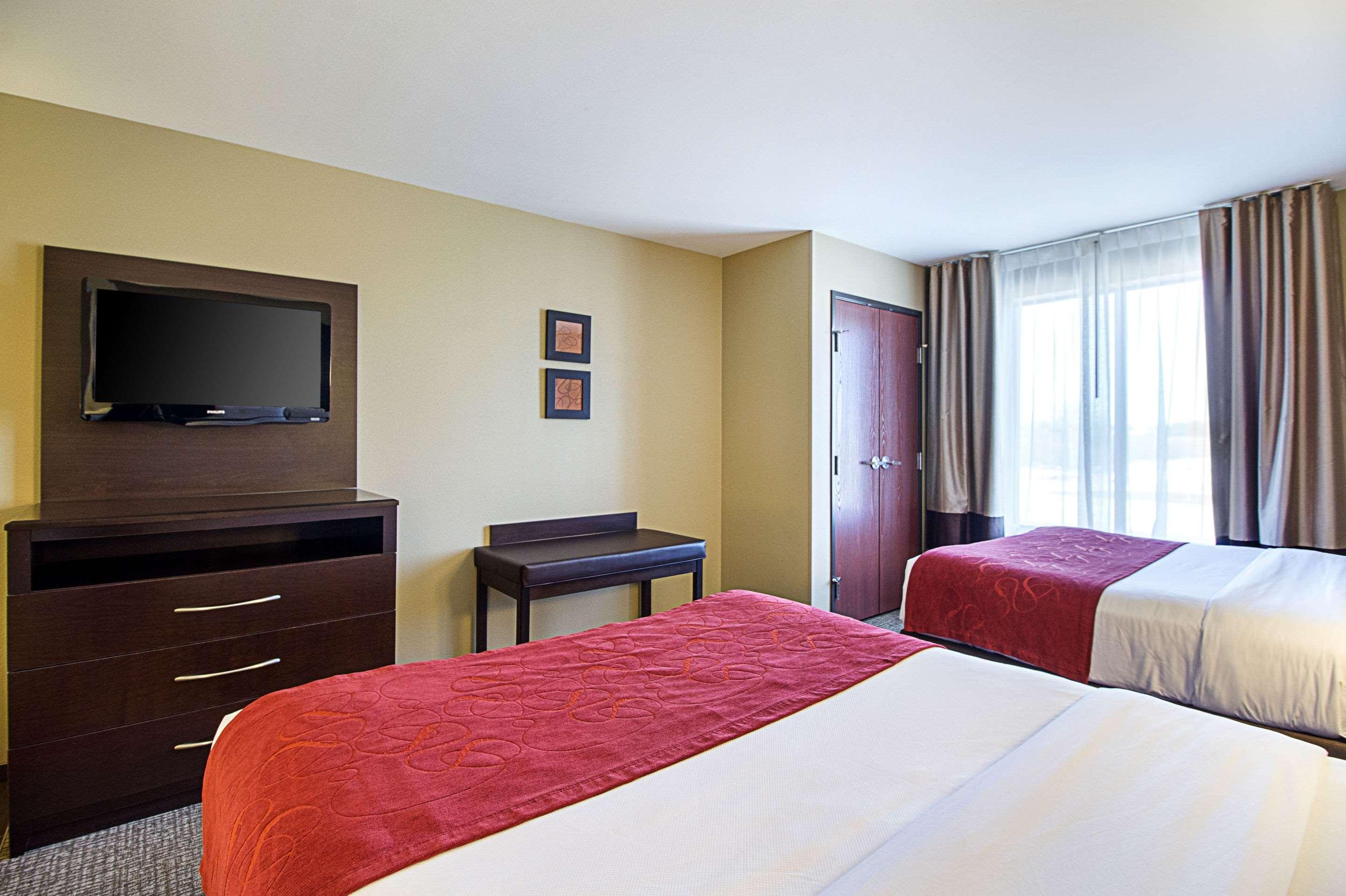Comfort Suites & Conference Center Worthington Exterior foto